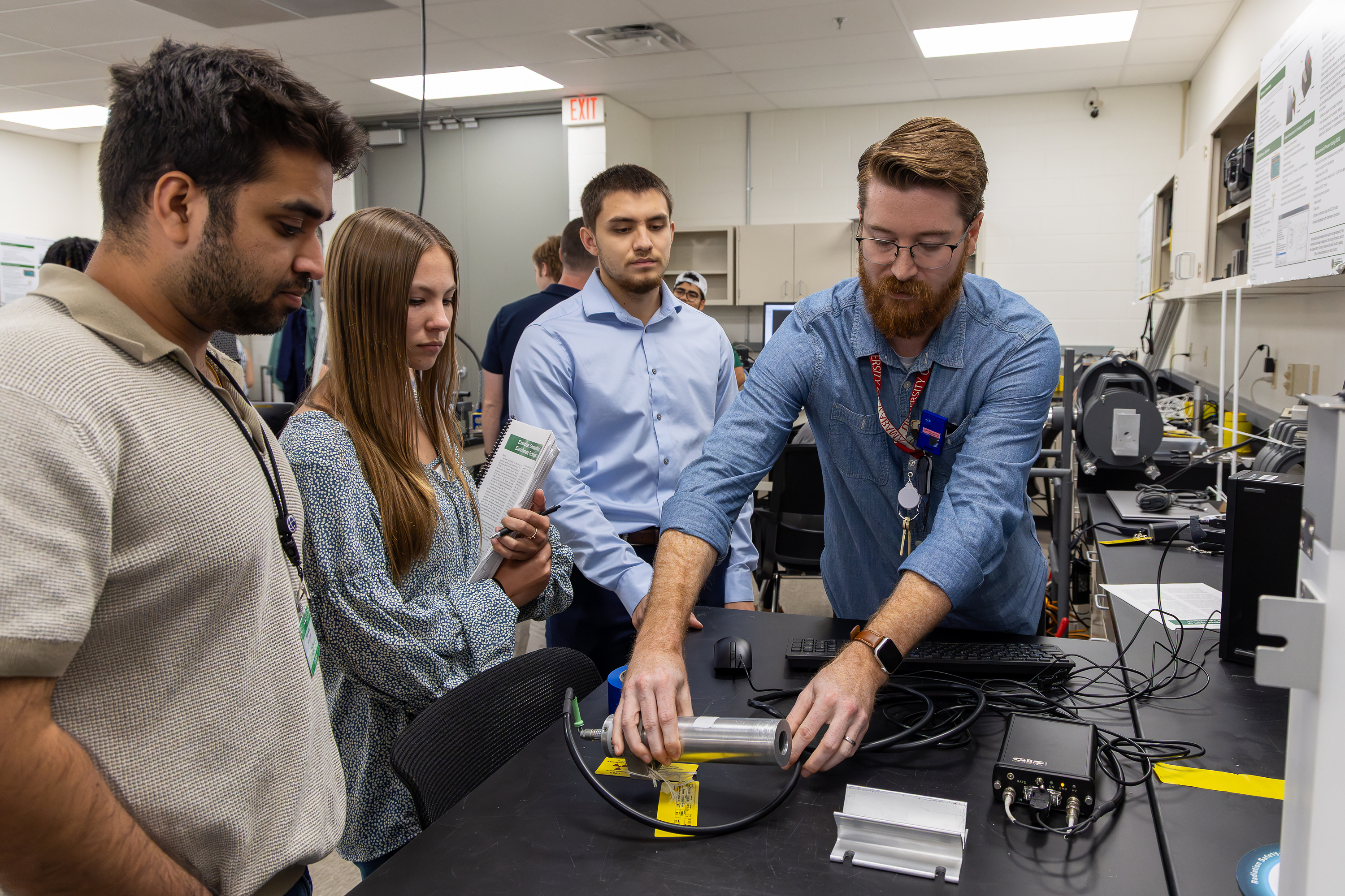 Photo of NNSA Material Control and Accountability Academy Interns in Lab