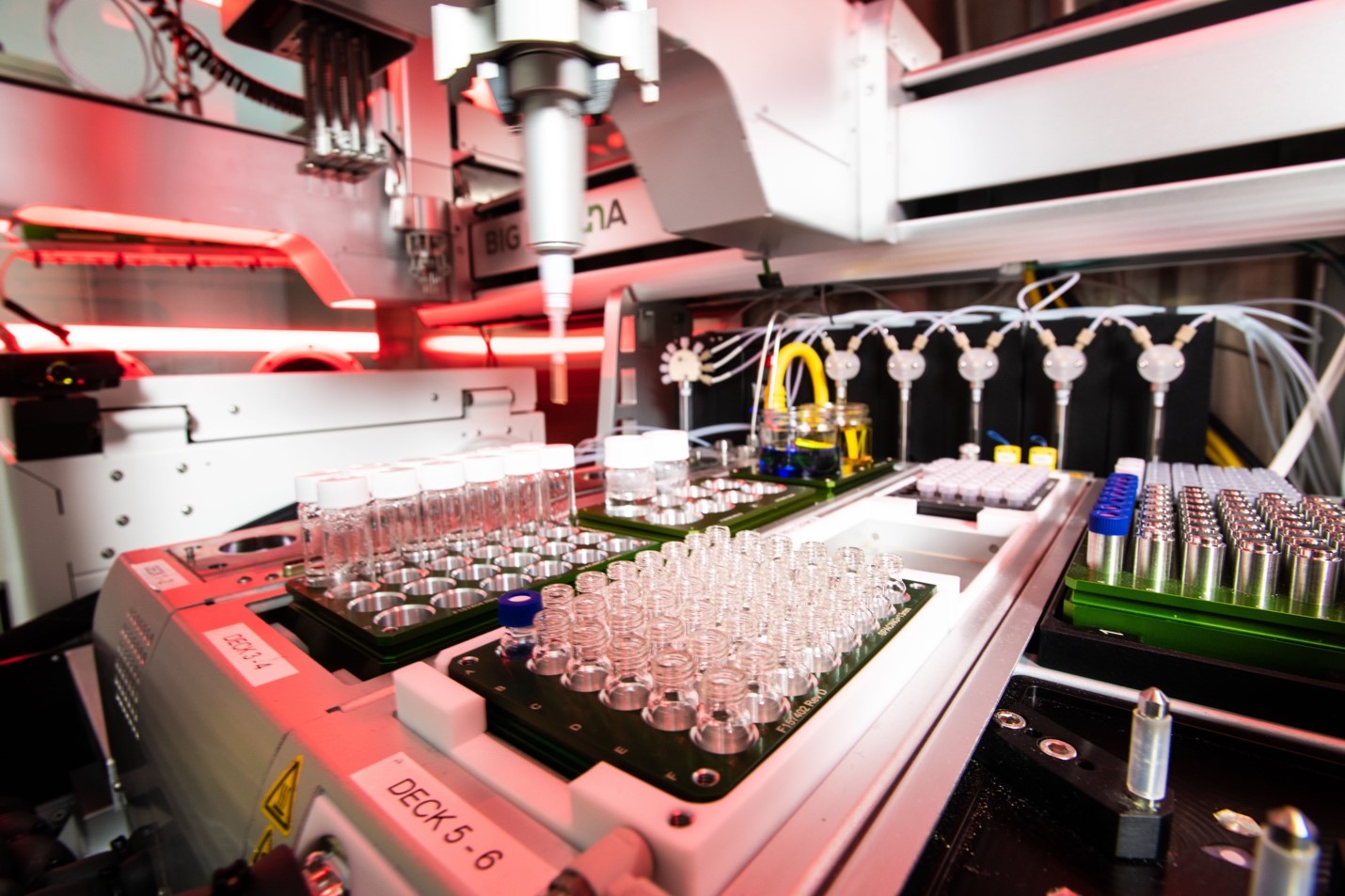 A high-throughput experimental setup