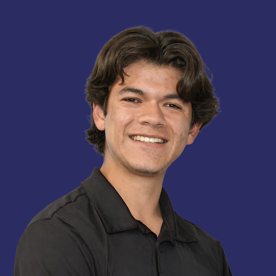 Photo of MC&A Academy Intern Eli Alaniz