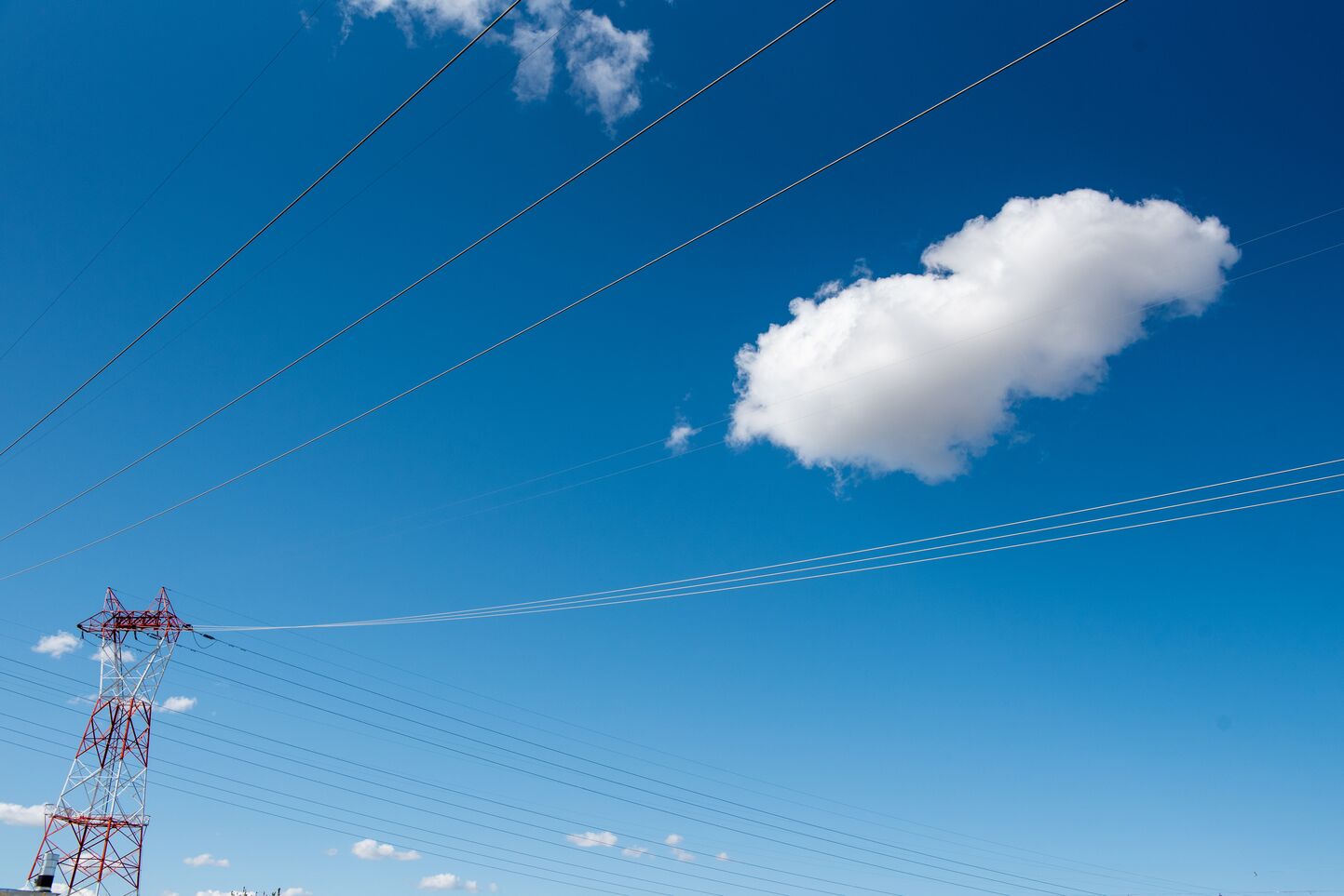 Transmission lines at Ice Harbor Dam in Burbank, Washington. 