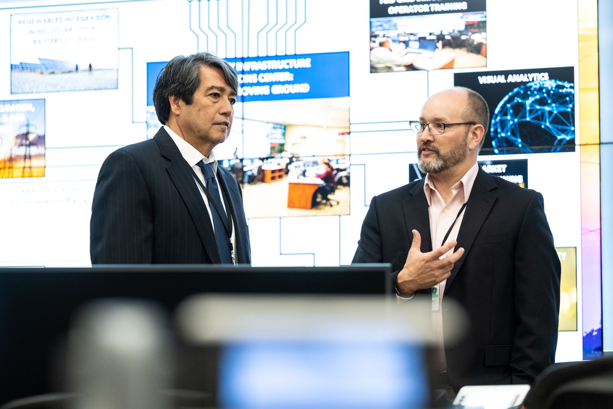 Assistant Secretary Gene Rodrigues tours PNNL