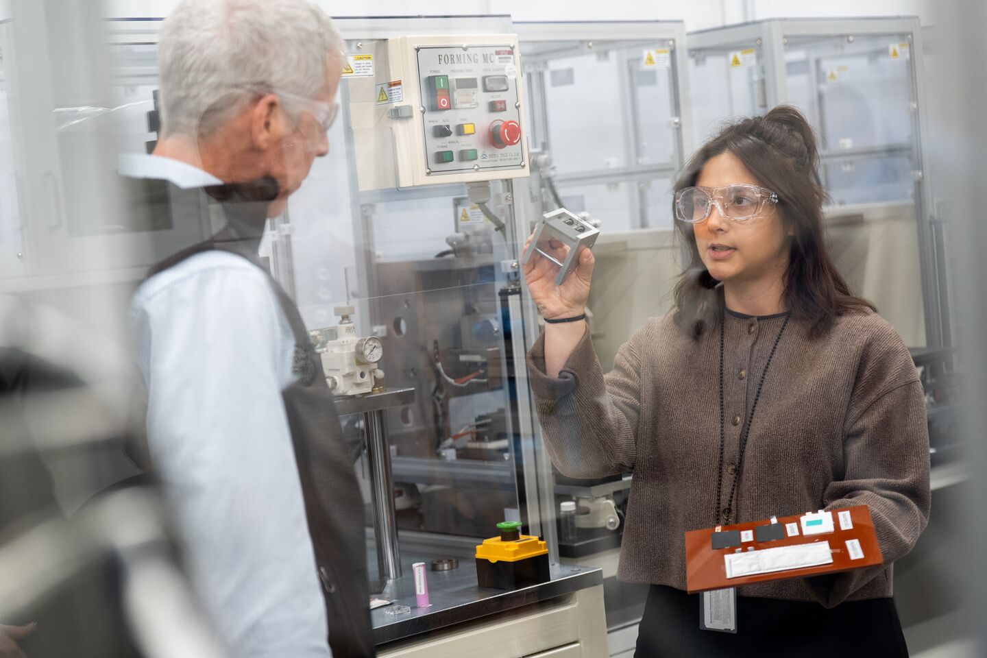 Secretary of Energy Chris Wright talks with a PNNL researcher about ongoing battery storage research