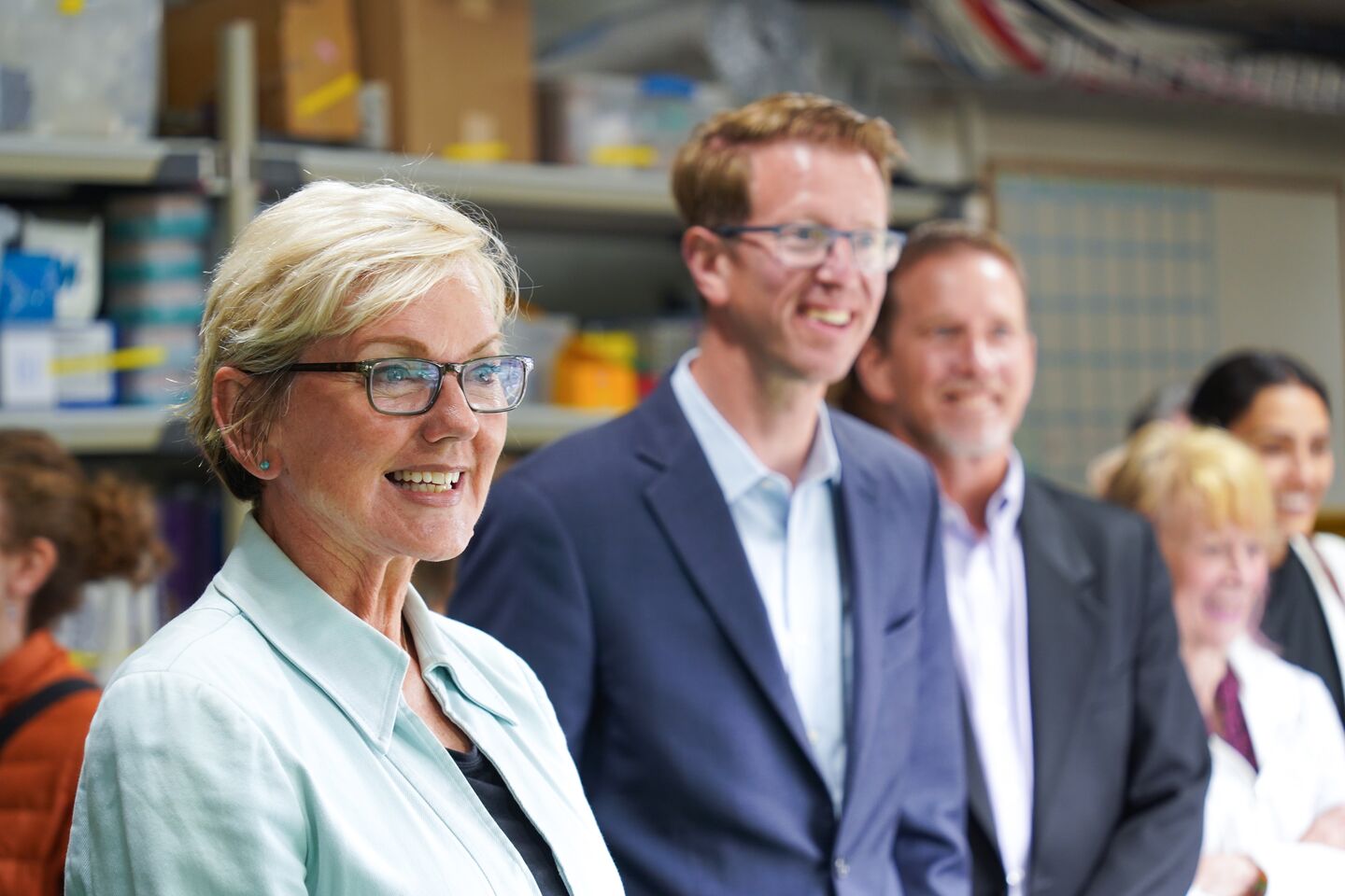 Secretary of Energy Jennifer Granholm, Congressman Derek Kilmer and DOE Under Secretary for Science and Innovation Geri Richmond visit PNNL-Sequim labs (Photo credit Shanon Dell | Pacific Northwest National Laboratory)