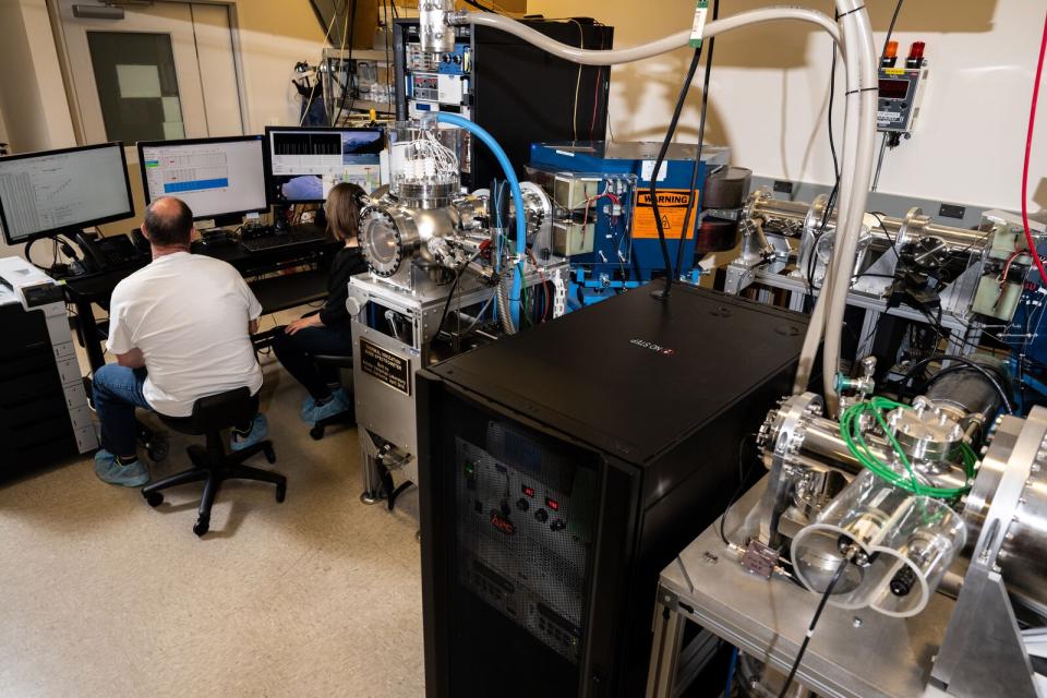 Photo of Thermal Ionization Mass Spectrometer