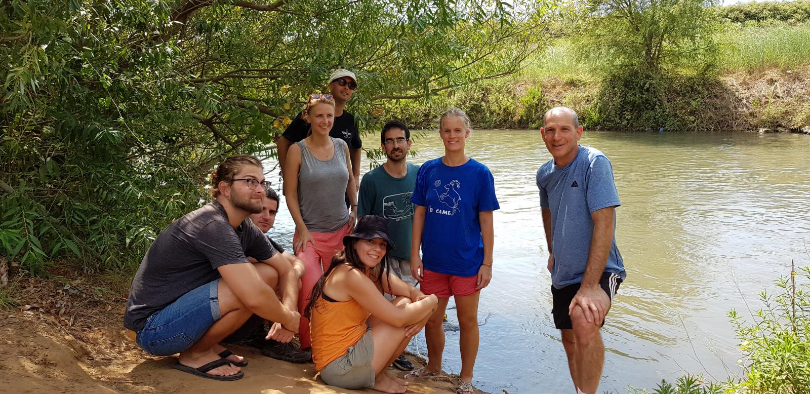 Group of WHONDRS collaborators at Jordan River