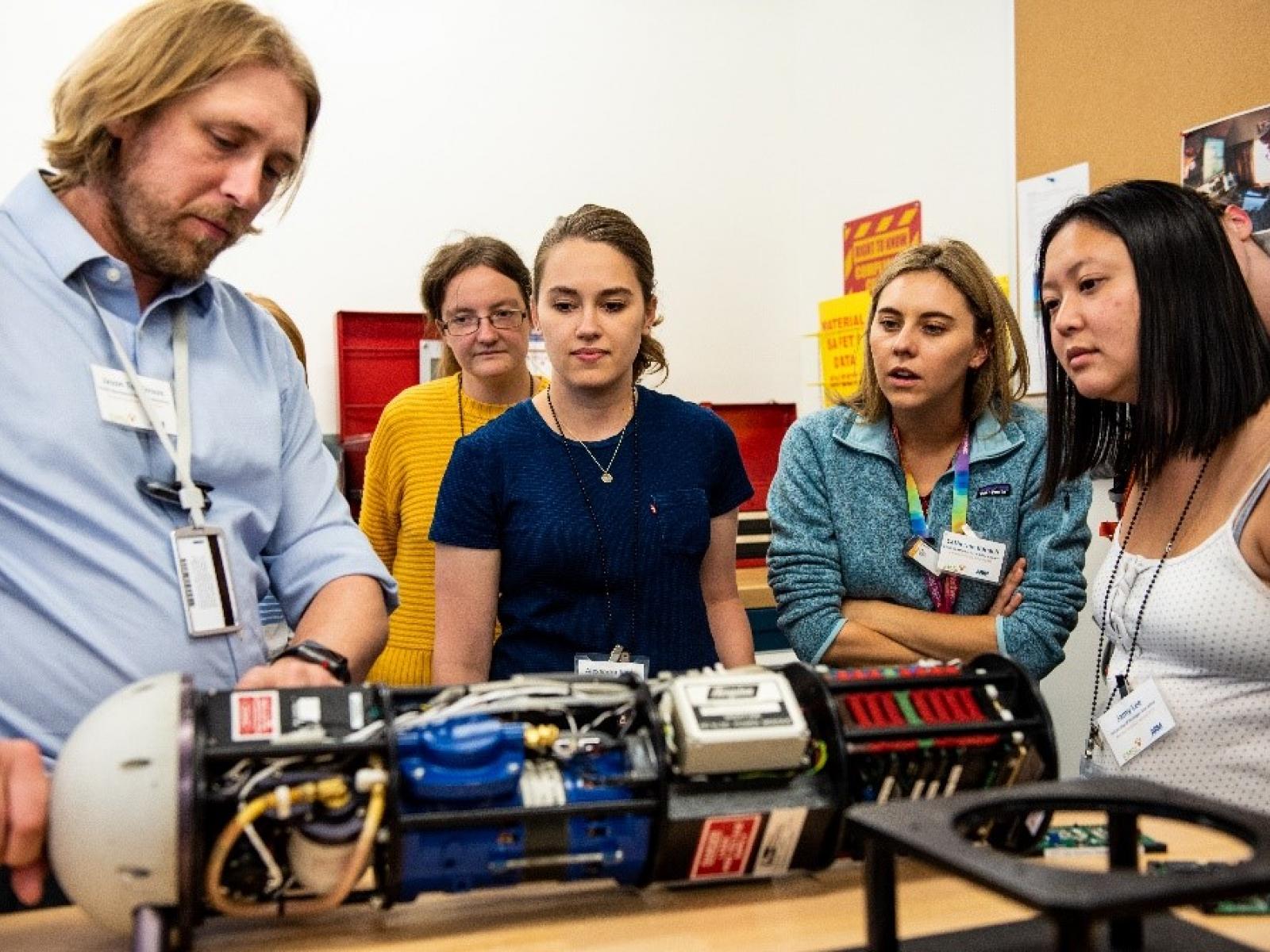 Aircraft probe during 2019 Aerosol Summer School demonstration at PNNL’s Atmospheric Measurements Laboratory