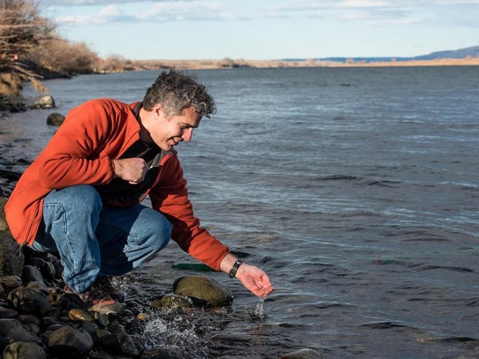 George Bonheyo leads PNNL's biofouling research