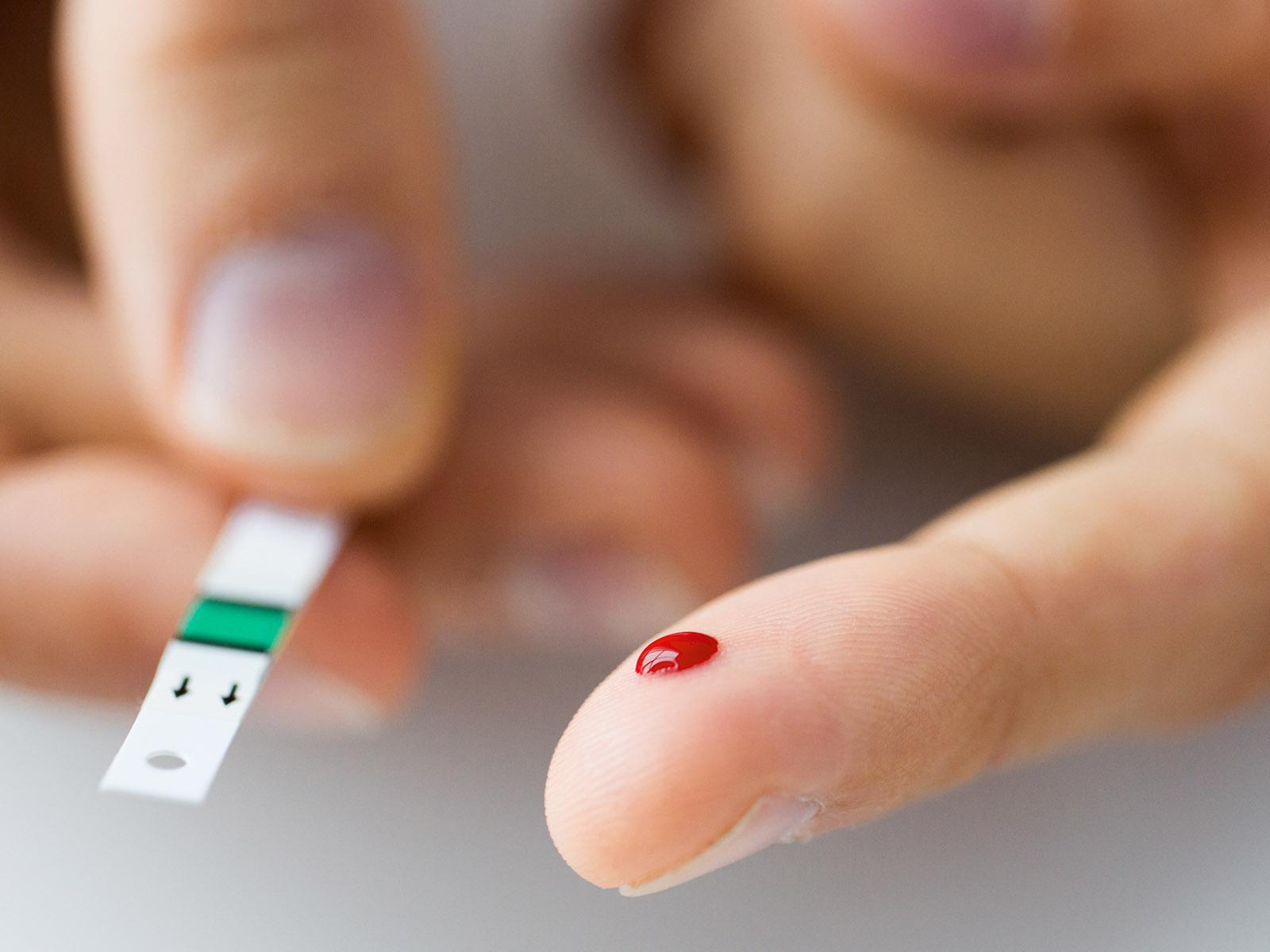 Measuring blood sugar level