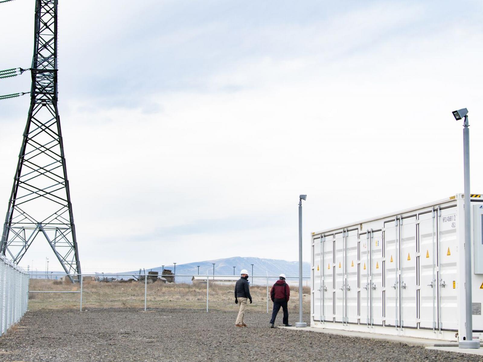 Photo of Horn Rapids Solar, Storage, and Training facility.