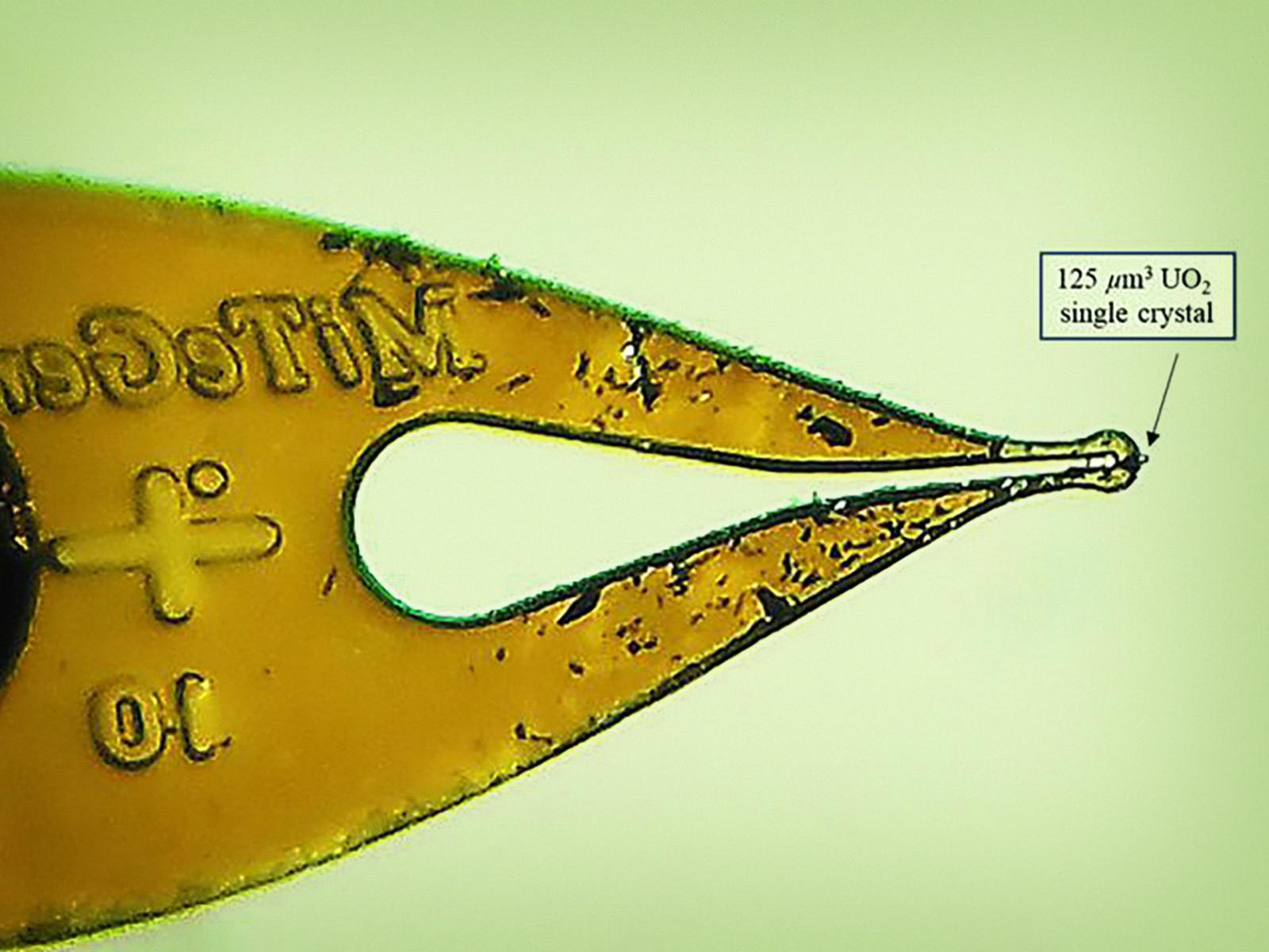 Optical microscope image of a single radioactive microcrystal