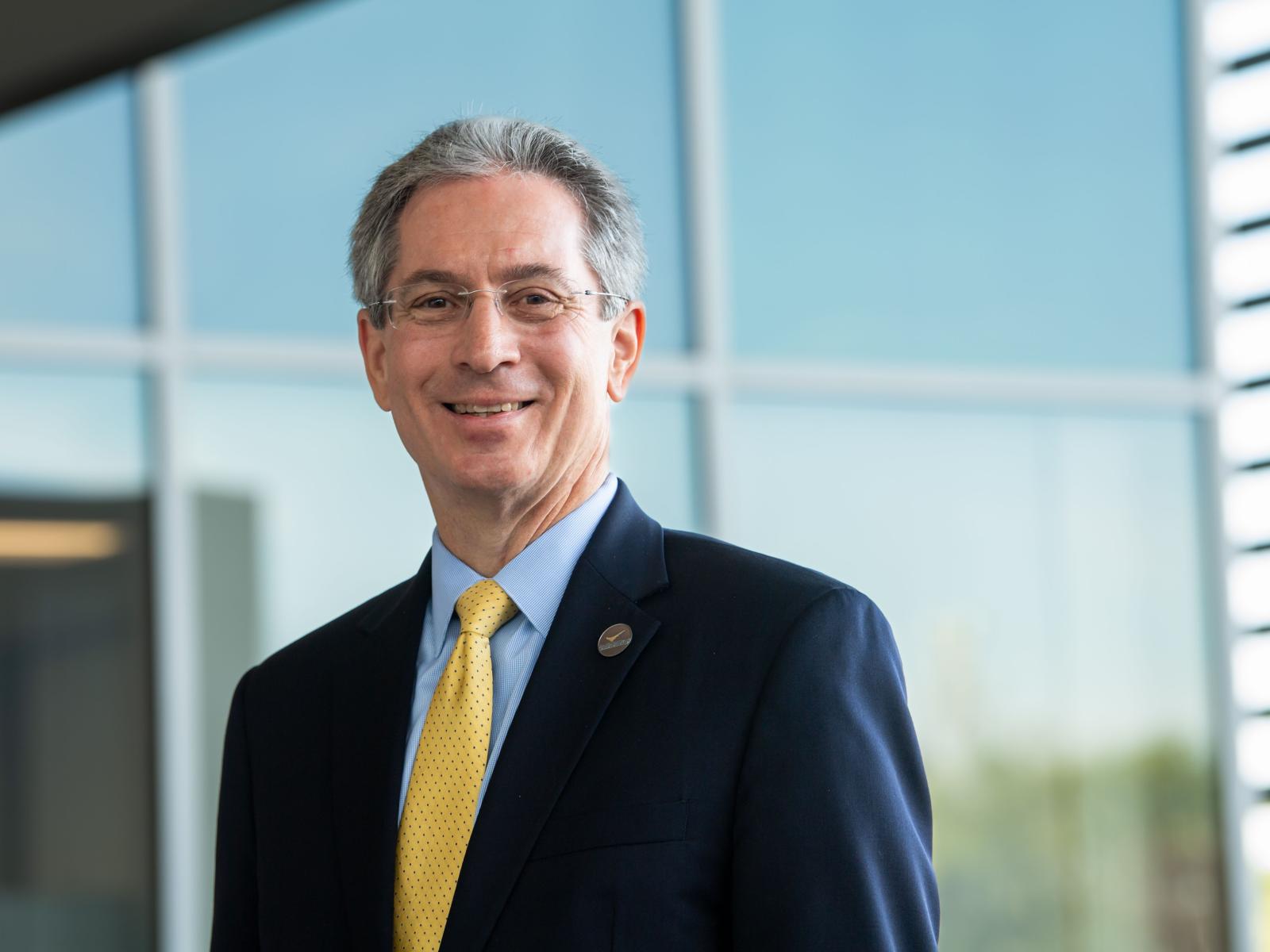 Dr. Steven Ashby