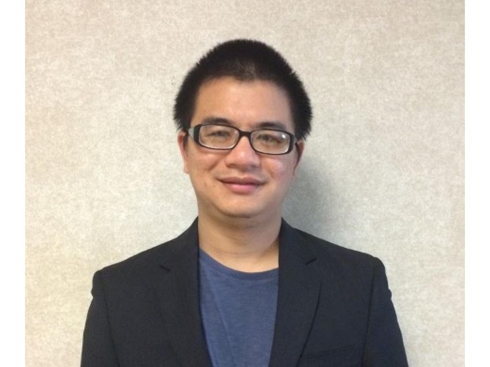 Lianfeng Zou