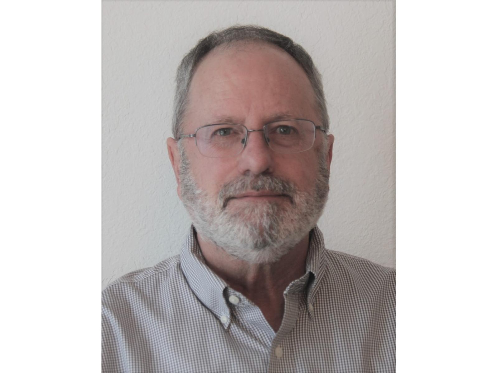 Mark Triplett is an applied analytics decision advisor