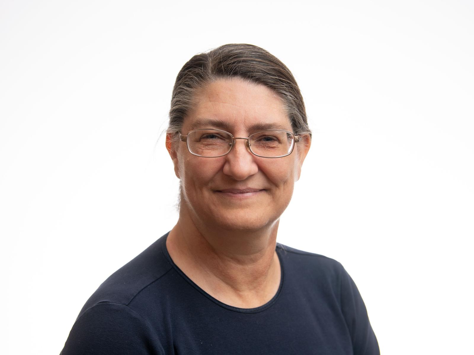 Renee Russell is a senior engineer specializing in waste glass development.