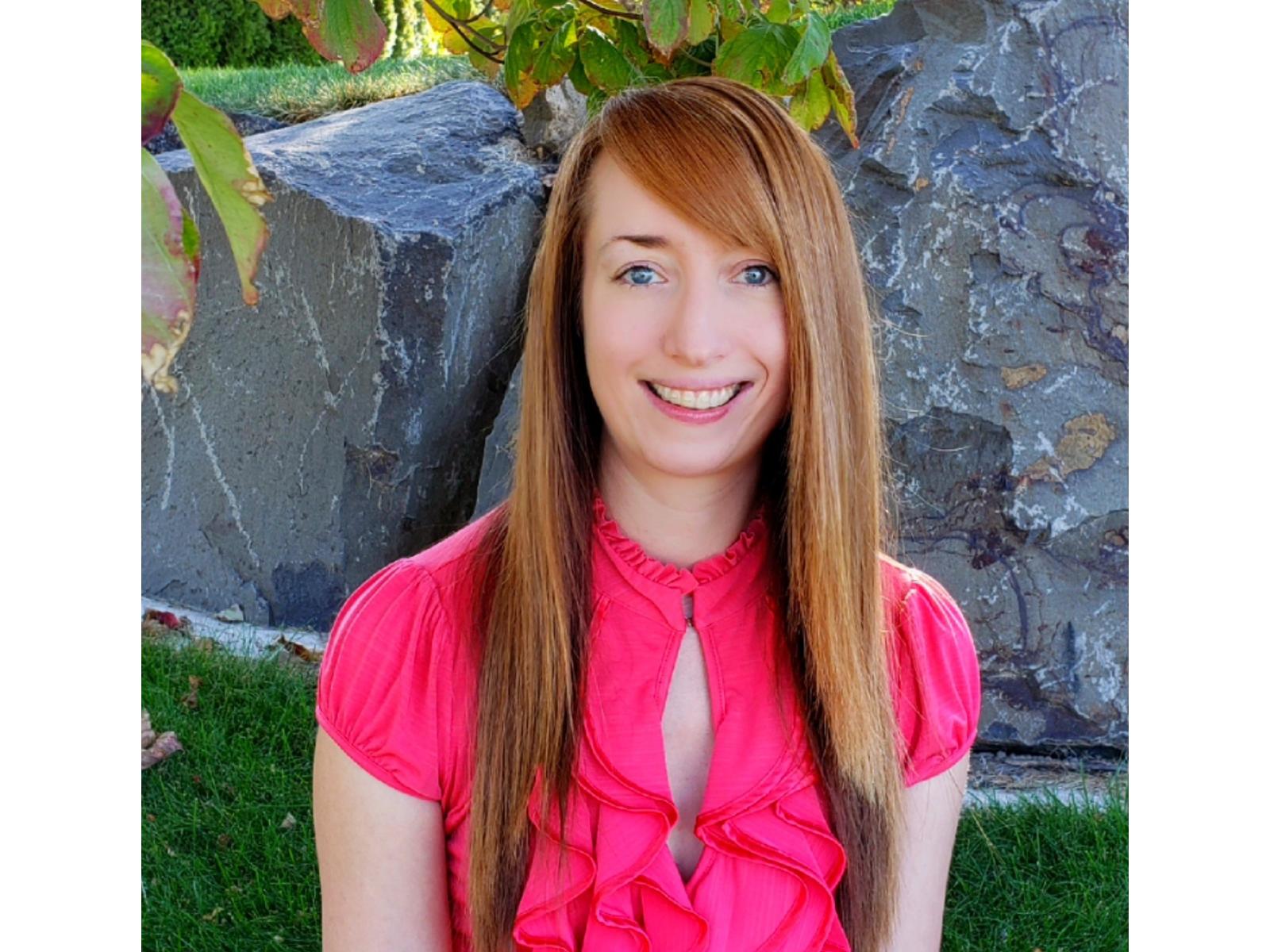Portrait of Lindsay Sheridan