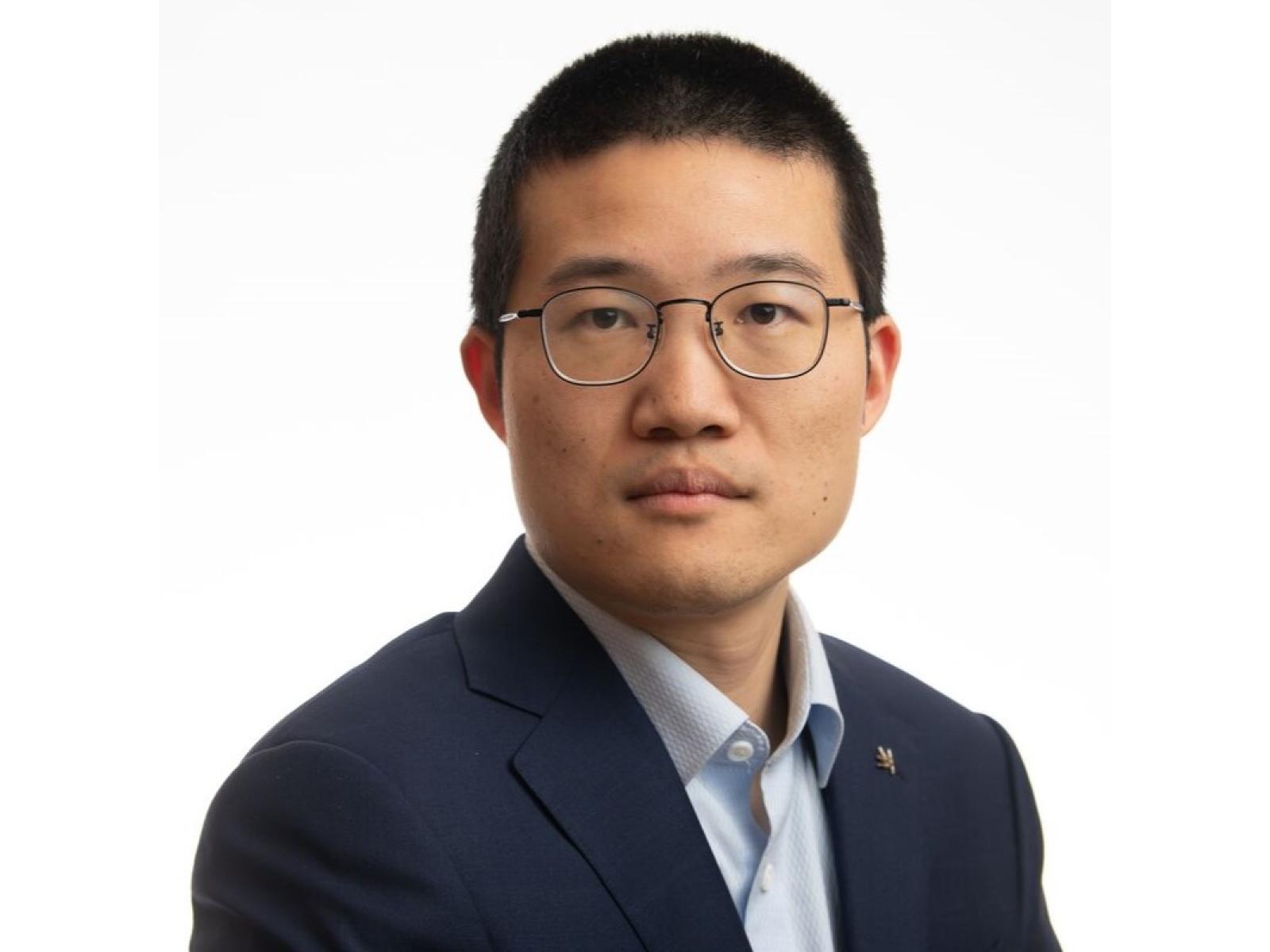 Portrait of Shuang Xu