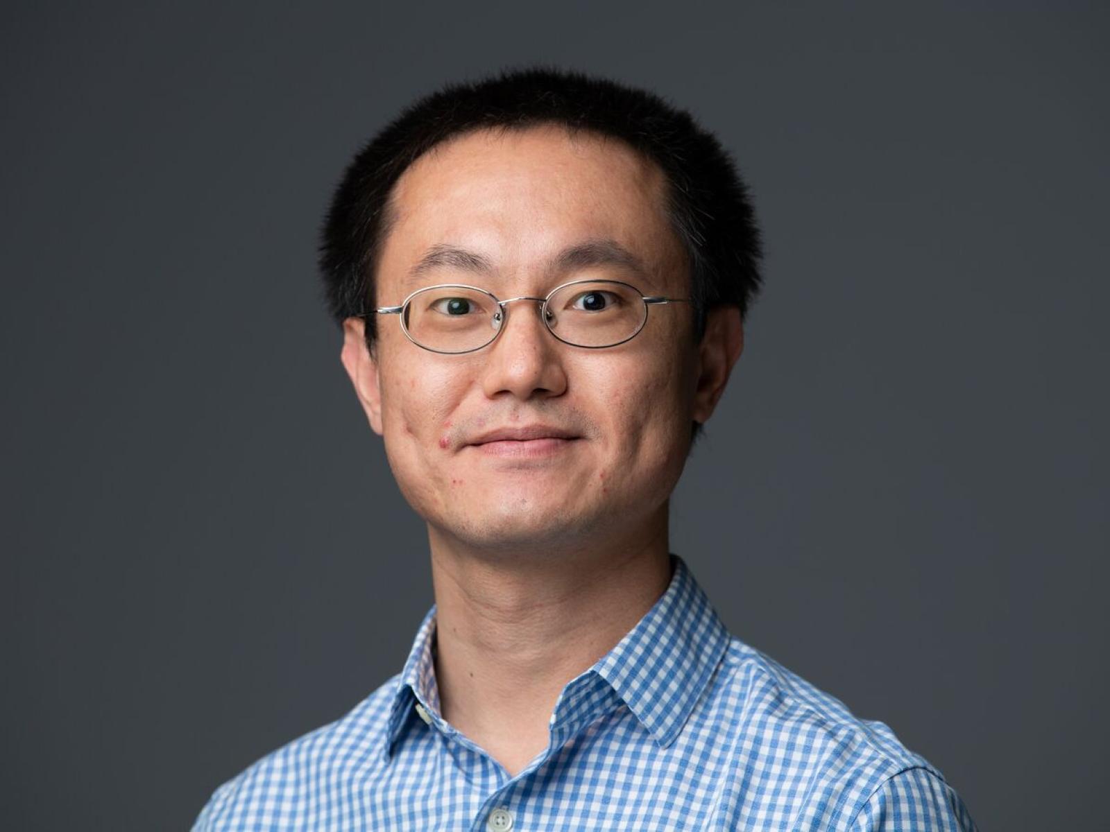 headshot of Xu Ma