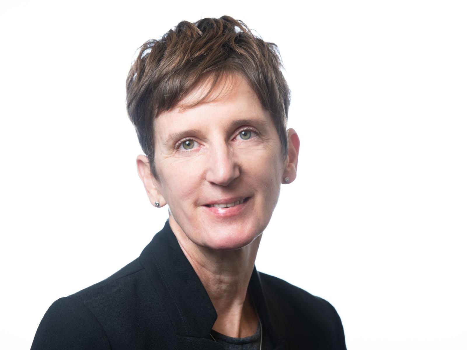 Headshot photo of PNNL researcher Ljiljana, Lili, Paša-Tolić.