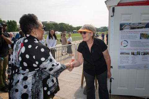 PNNL's Patti Gunderson greets Marcia Fudge