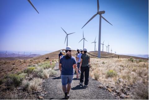 PNNL PSS students tour Wildhorse Wind Farm.