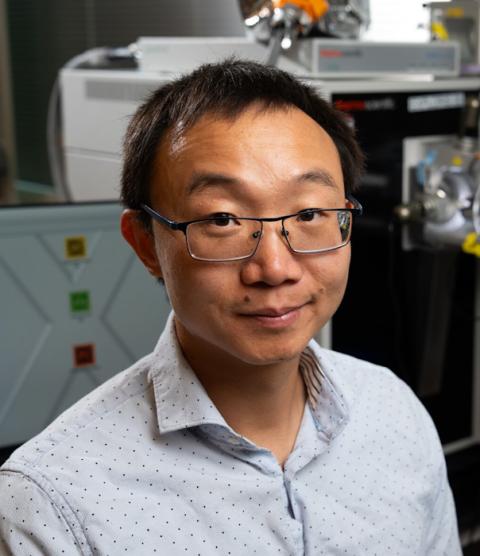 Tong Zhang