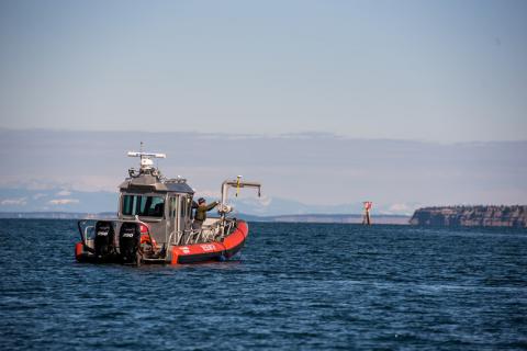 tritonboatphoto