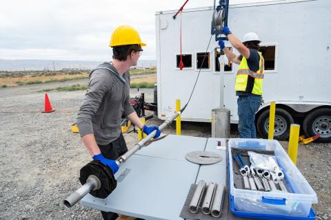 Electromagnetic borehole