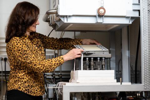 Olga Marina and the solid oxide electrolyzer cell stack