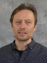 Portrait of Lee Slater