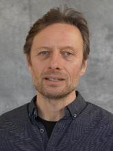 Portrait of Lee Slater