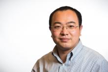 Xin Zhang is a chemist and an IDREAM leader.