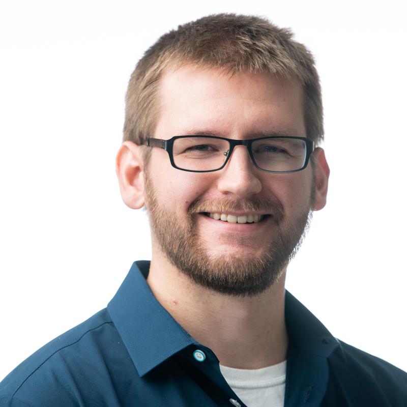 Photo of Andrew Engel