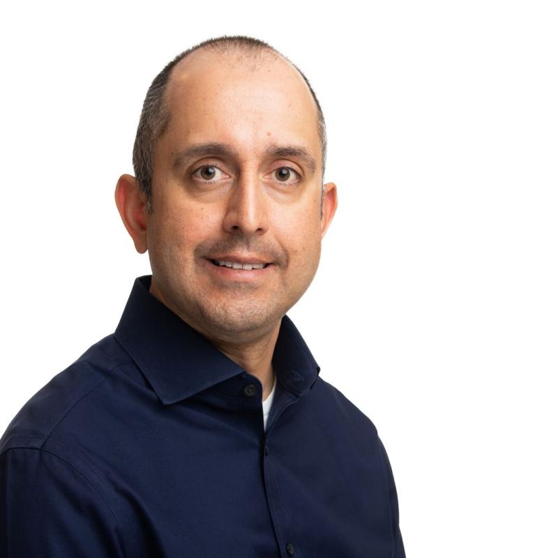 Headshot of Grant Johnson