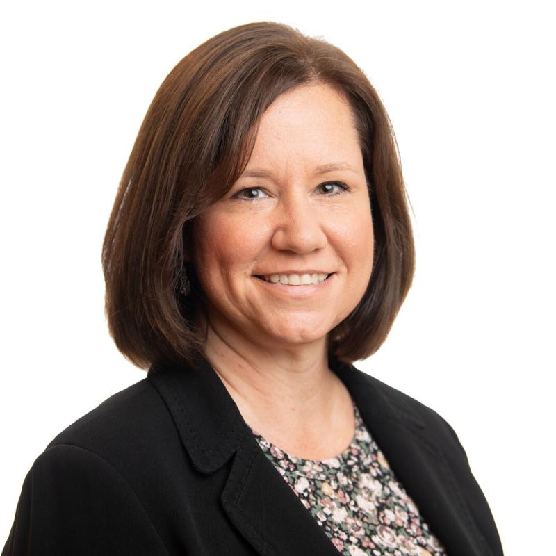 Portrait of Cari Seifert