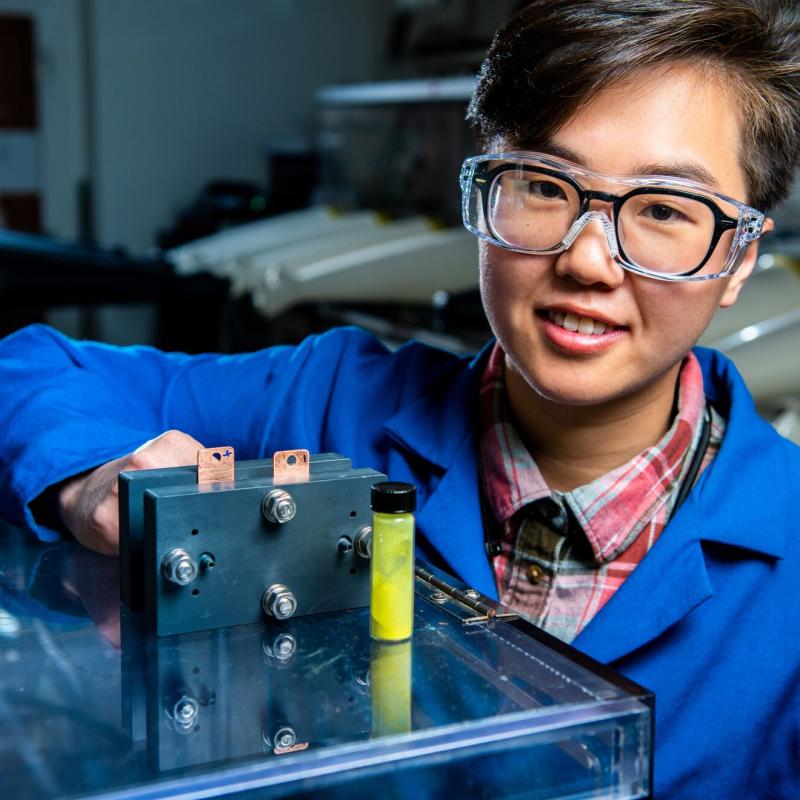 Researcher in energy-storage lab