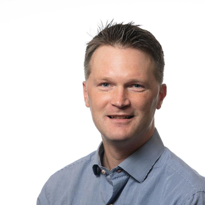 Portrait of Philip Schonewill with white background