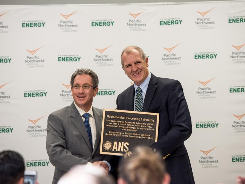 ANS-dedicates-nuclear-historic-landmark-award