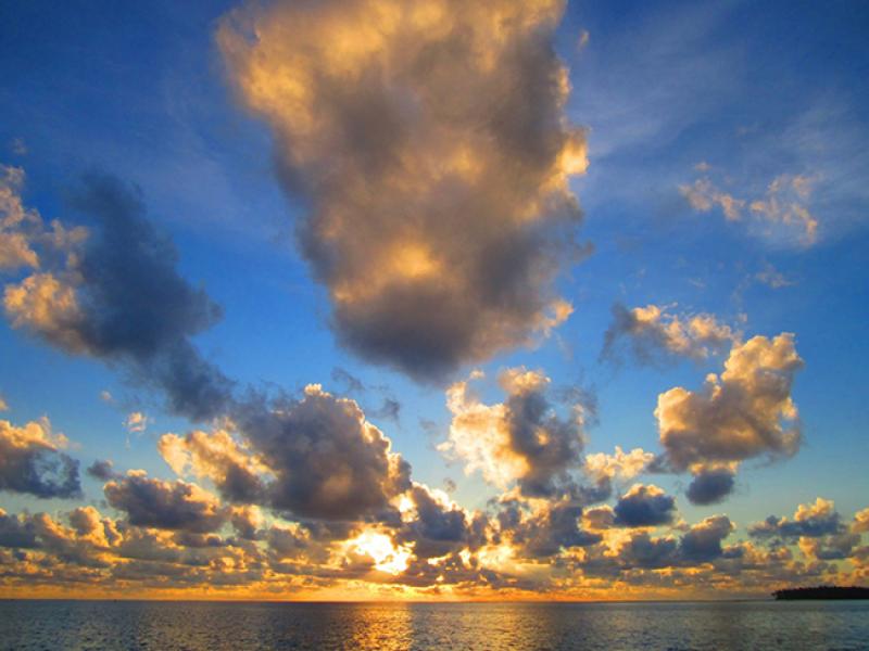 Burleyson_MaldivesClouds_650px