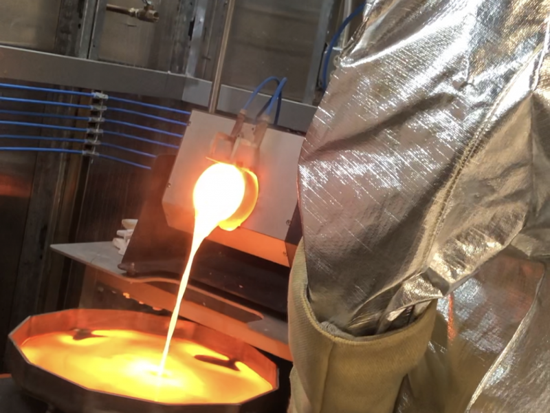 glass pouring