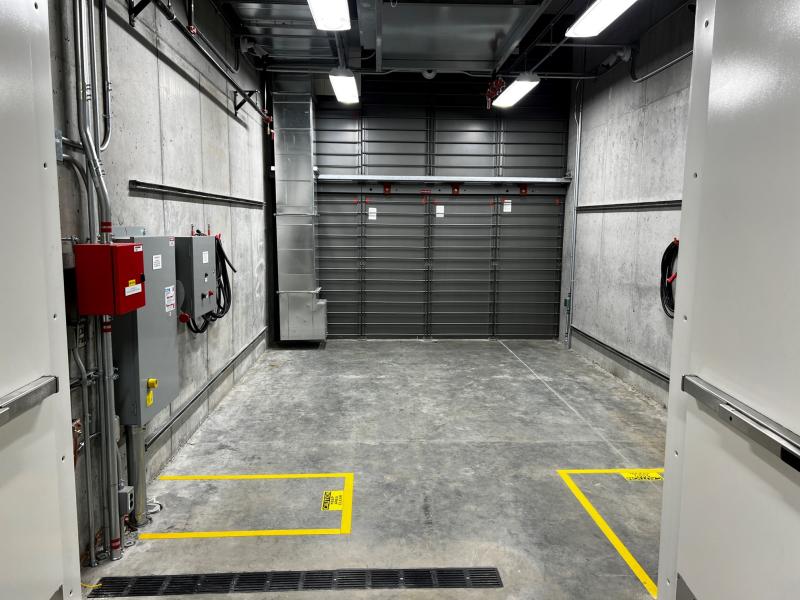 GSL TV2 Regular Sized Room Empty