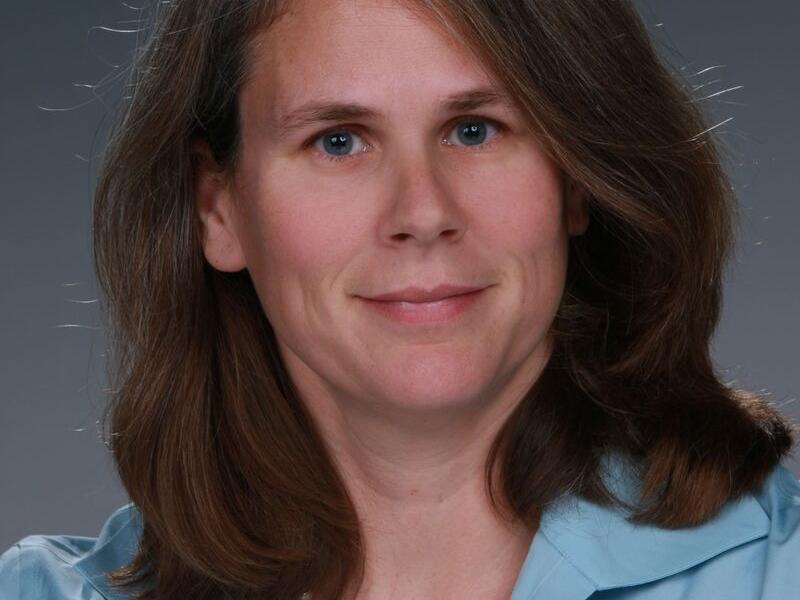Jennifer Elster
