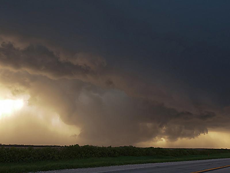 Iowa-storm-clouds-2013-550