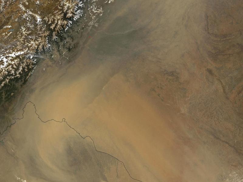 Dust in Himalayas