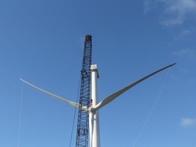 distributed-wind-gallery-photo-2013-07